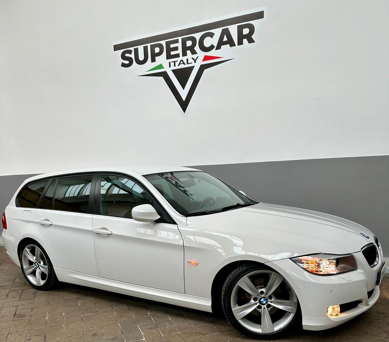 Bmw 320i, Impeccabile, 2-0 Benz (euro 4), garantita e certificata.