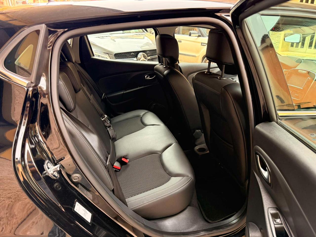 Renault Clio dCi 8V 90 CV 5 porte Moschino Intens/FULL LED/PELLE/CAMERA