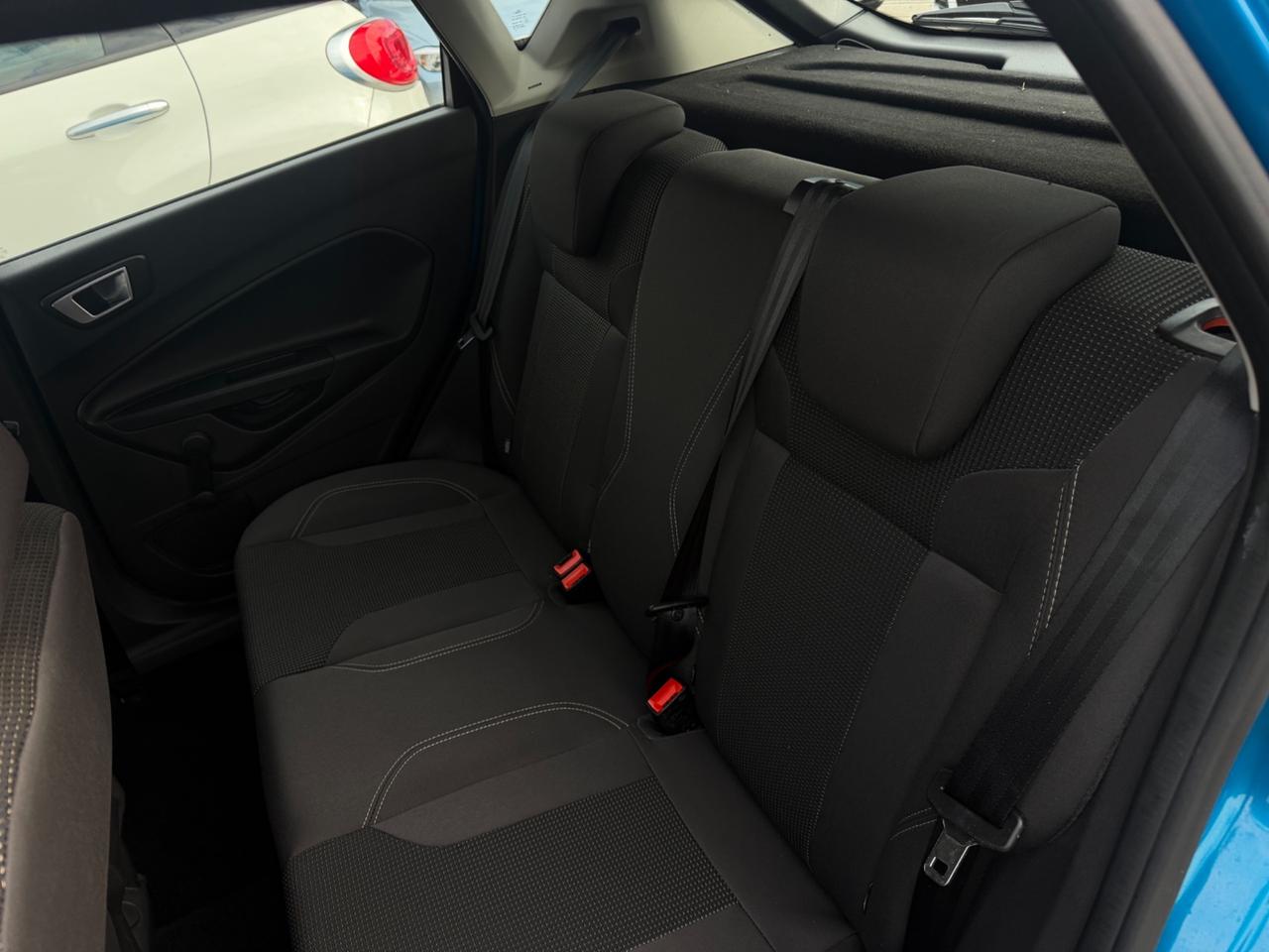 Ford Fiesta Neopatentati