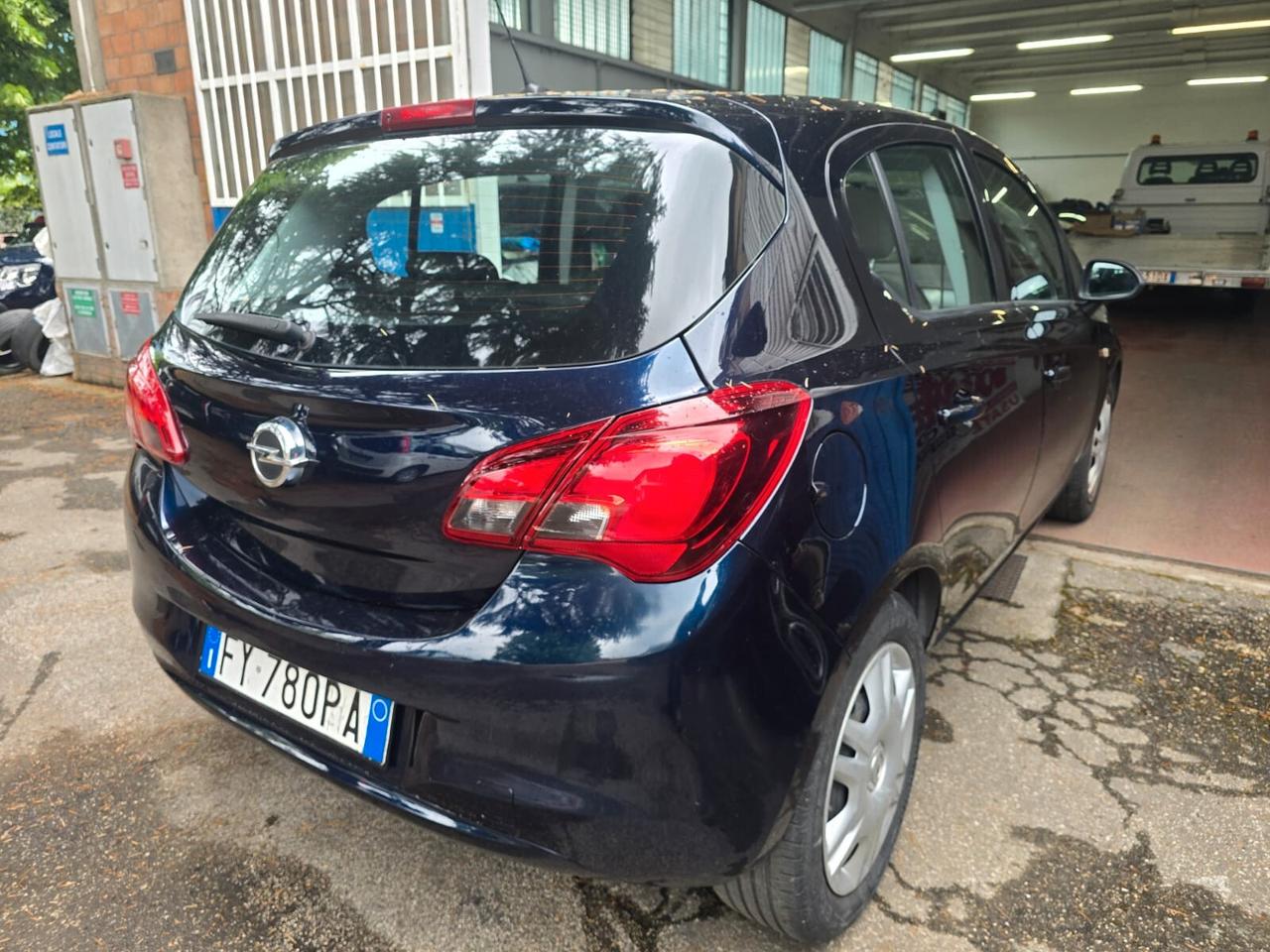 Opel Corsa 1.4 90CV GPL Tech Coupé Advance rate da 99.00