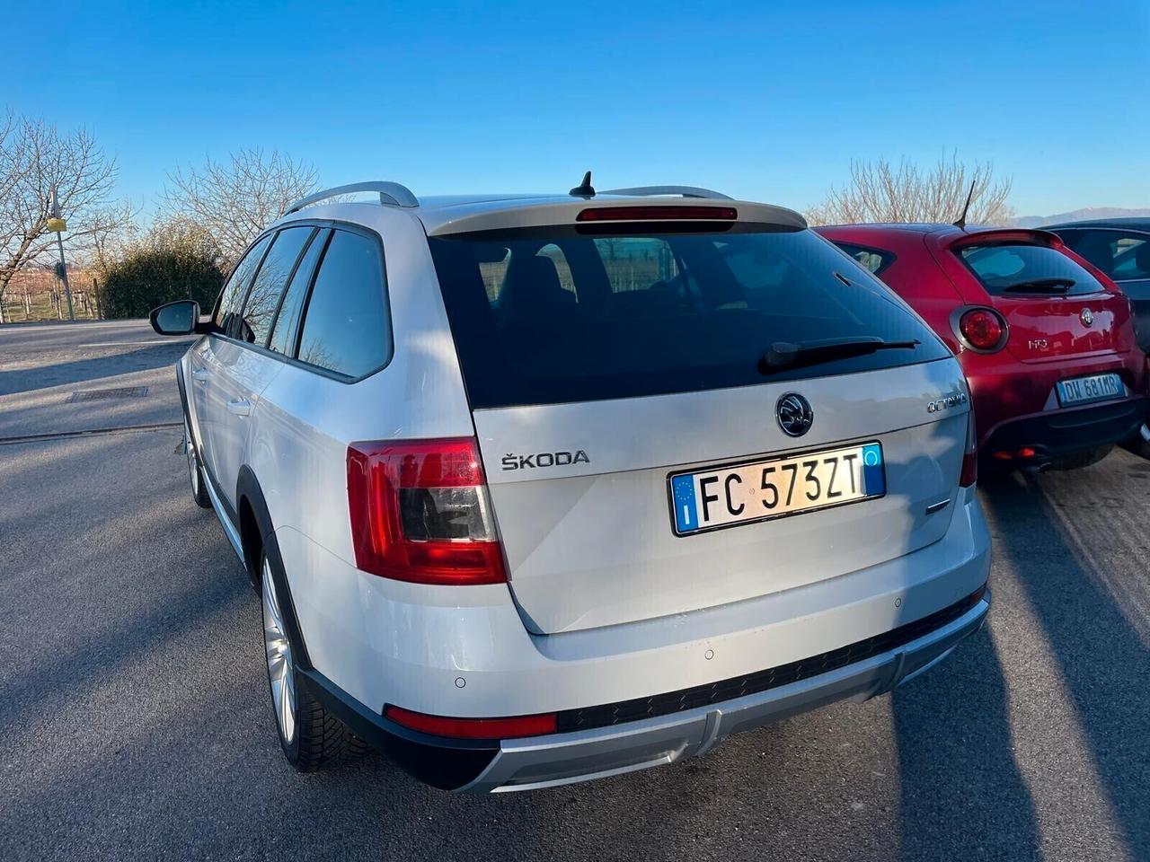 Skoda Octavia 2.0 TDI CR 150 CV 4x4 Wagon Scout