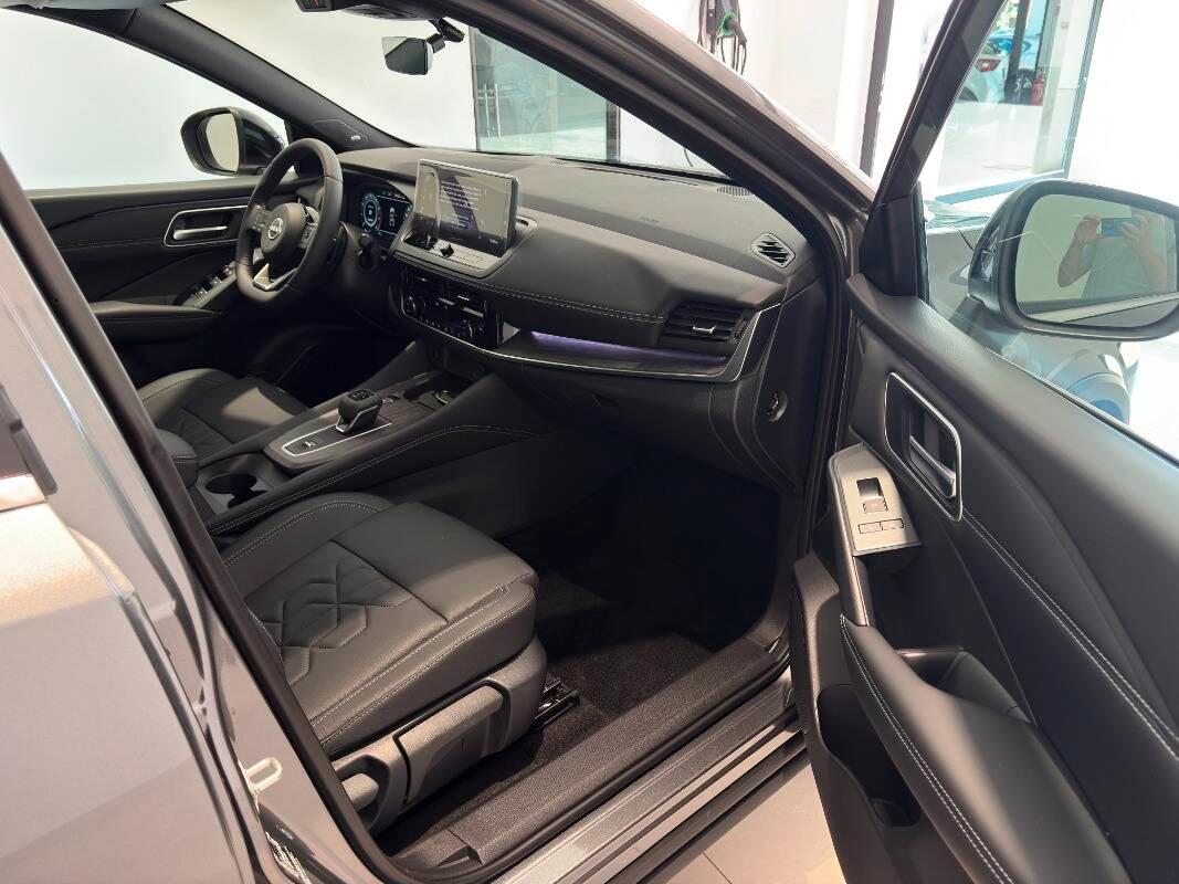 Nissan Qashqai 1.3 mhev Tekna+ 2wd 158cv xtronic