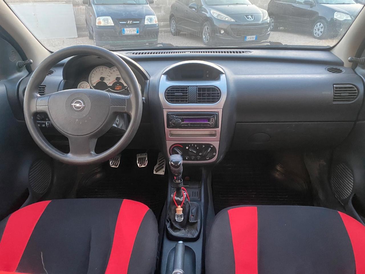 Opel Corsa 1.2 5 porte Cosmo