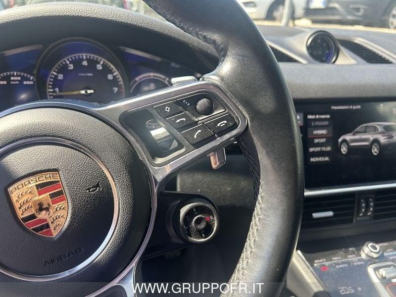 Porsche Cayenne 3.0 V6 E-Hybrid INCIDENTATO - PREZZO PIU' IVA