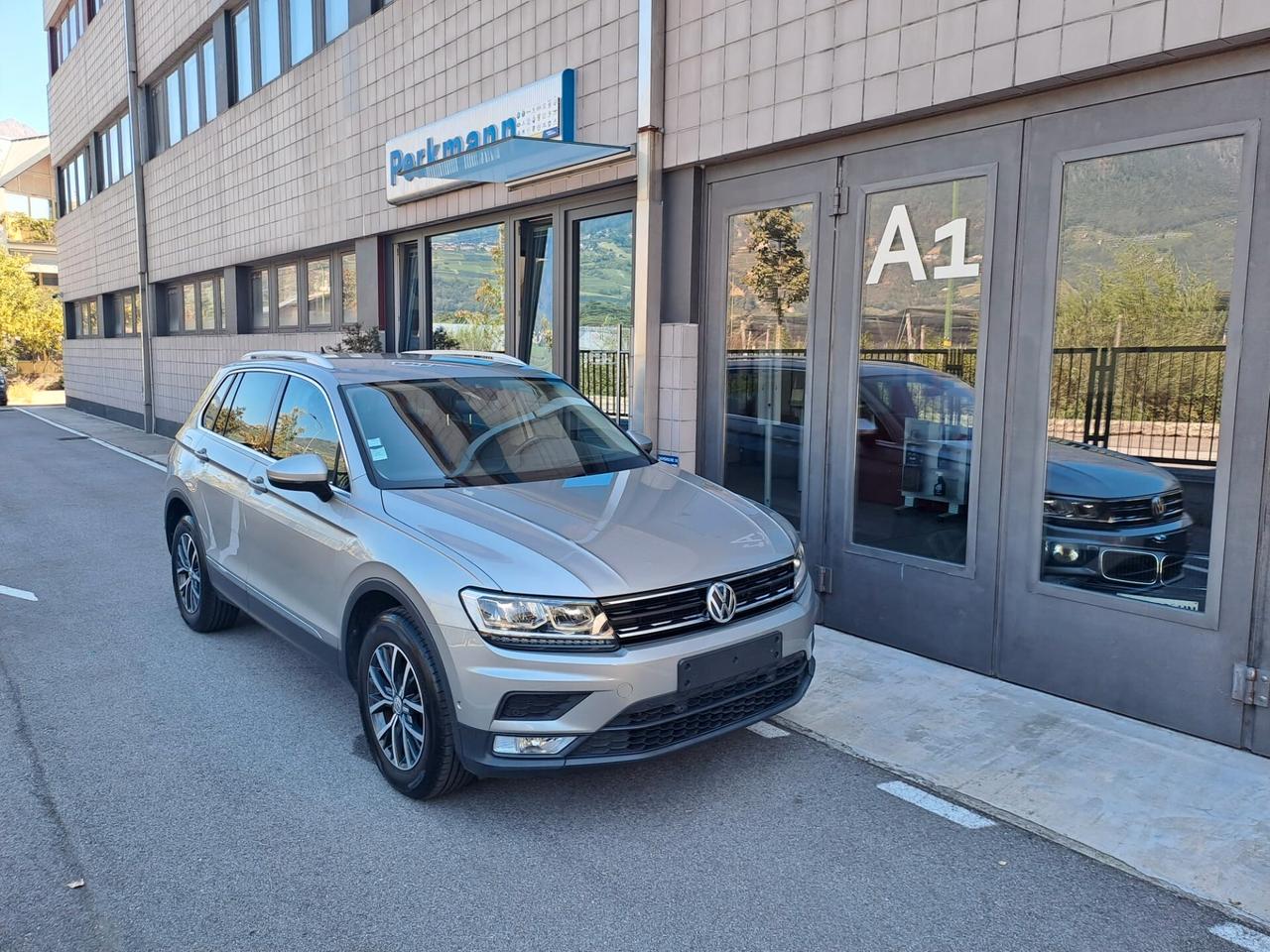 Volkswagen Tiguan 2.0 TDI 150CV 4MOTION DSG Comfortline ACC LED