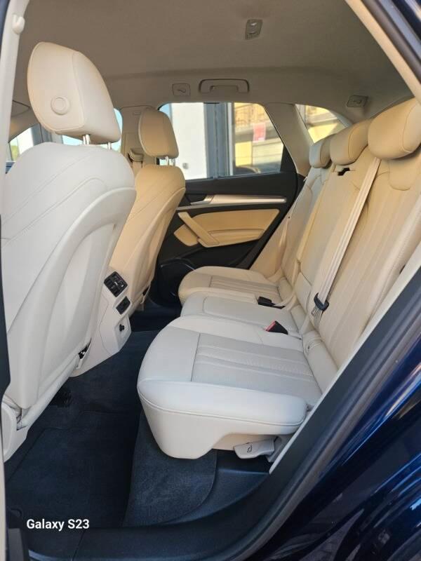 Audi Q5 35 2.0 tdi mhev 12V Business s-tronic