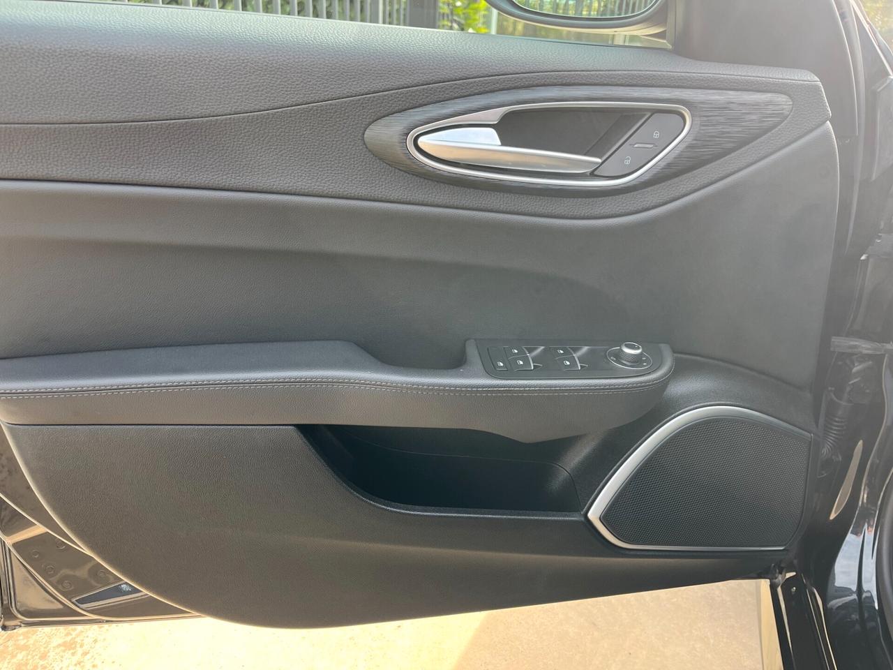 Alfa Romeo Giulia 2.2 Td Executive 190cv AT8