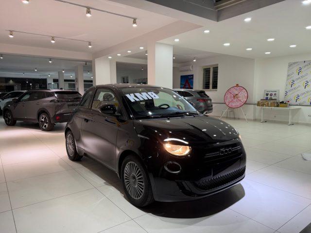 FIAT 500 1.0 Hybrid icon tua da ?189,00 mensili