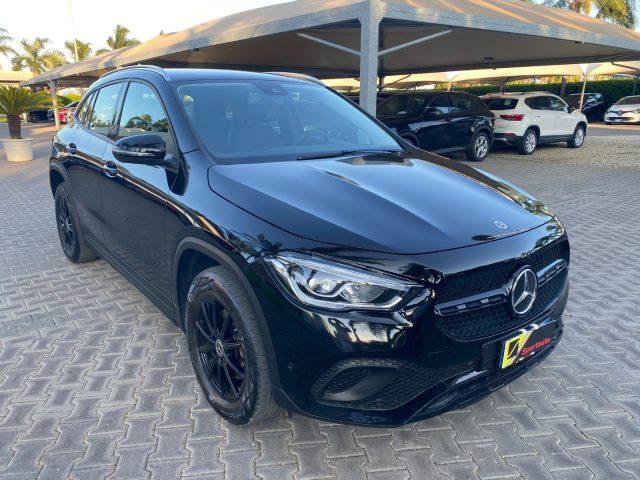 MERCEDES-BENZ GLA 180 d Automatic Sport