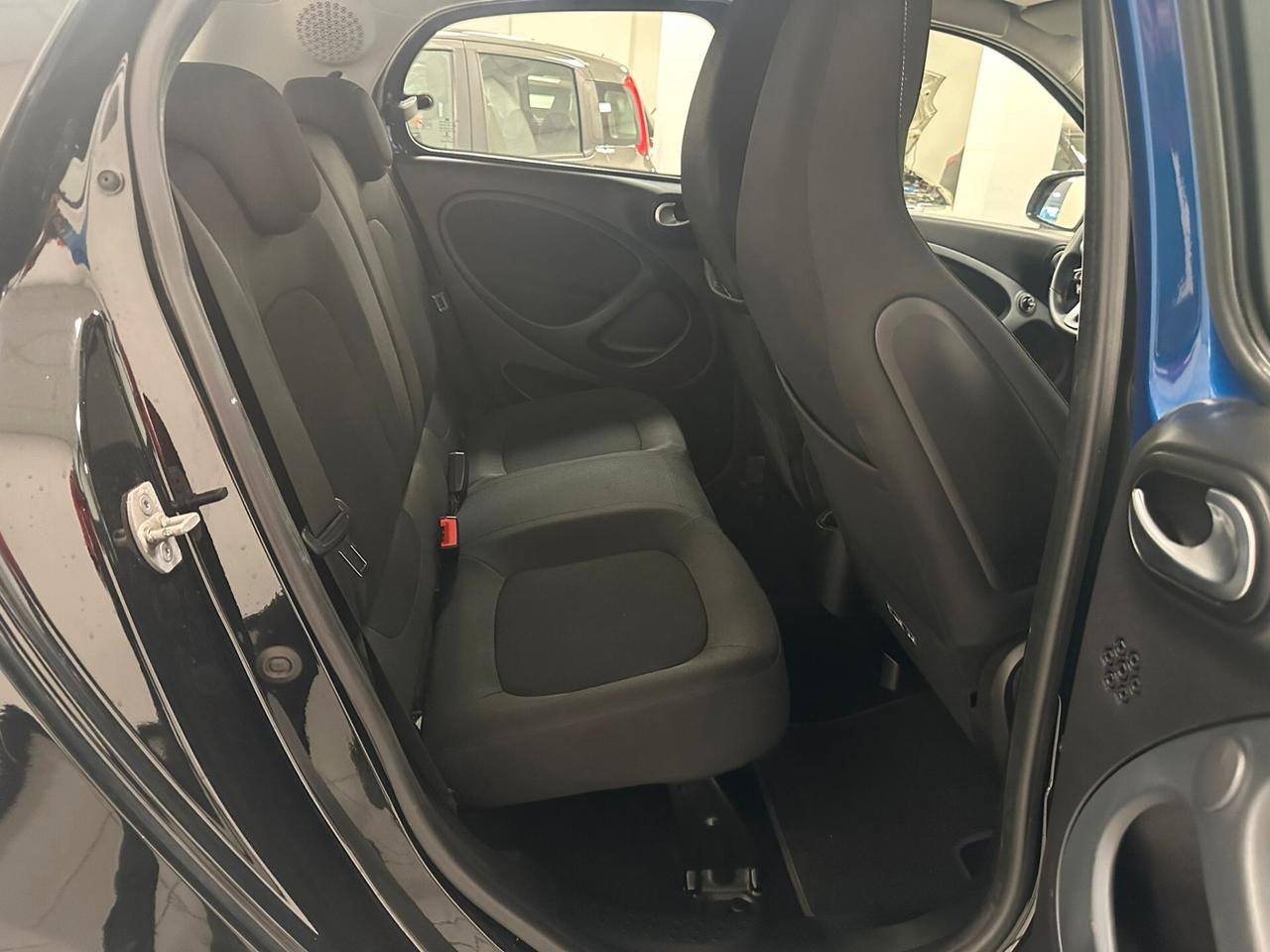 Smart ForTwo 70 1.0 twin. cabrio BRABUS Style