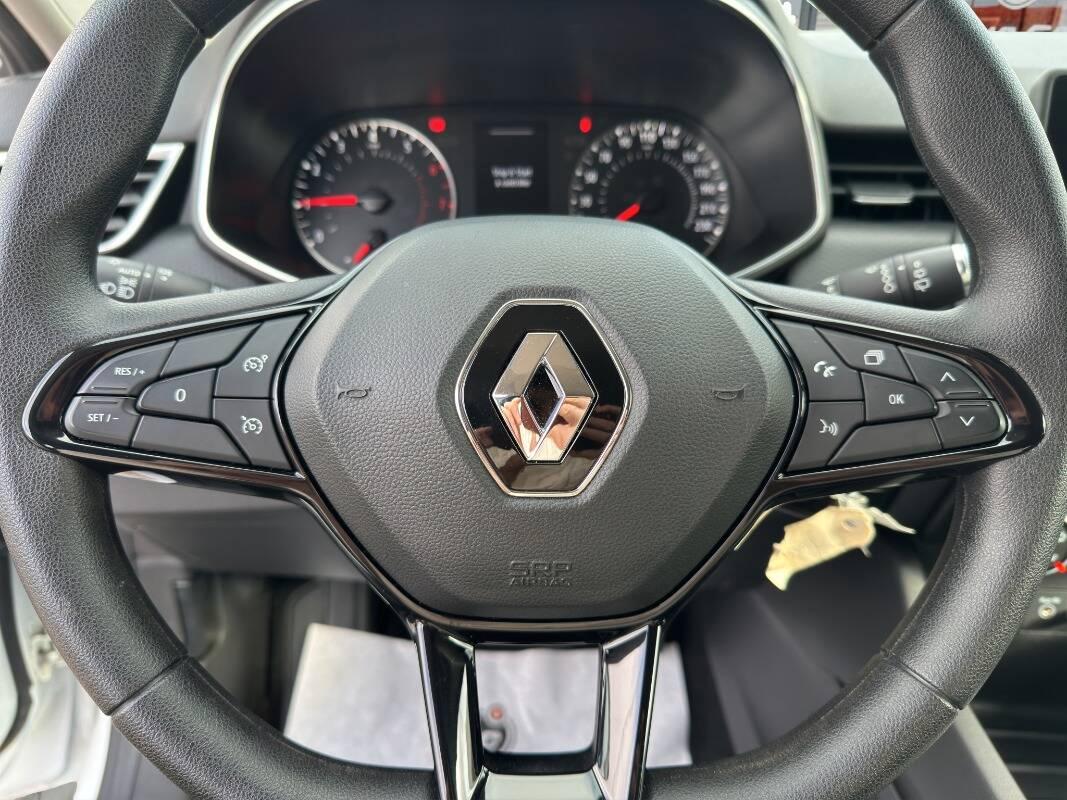 Renault Clio 1.0 Business 75cv con CarPlay