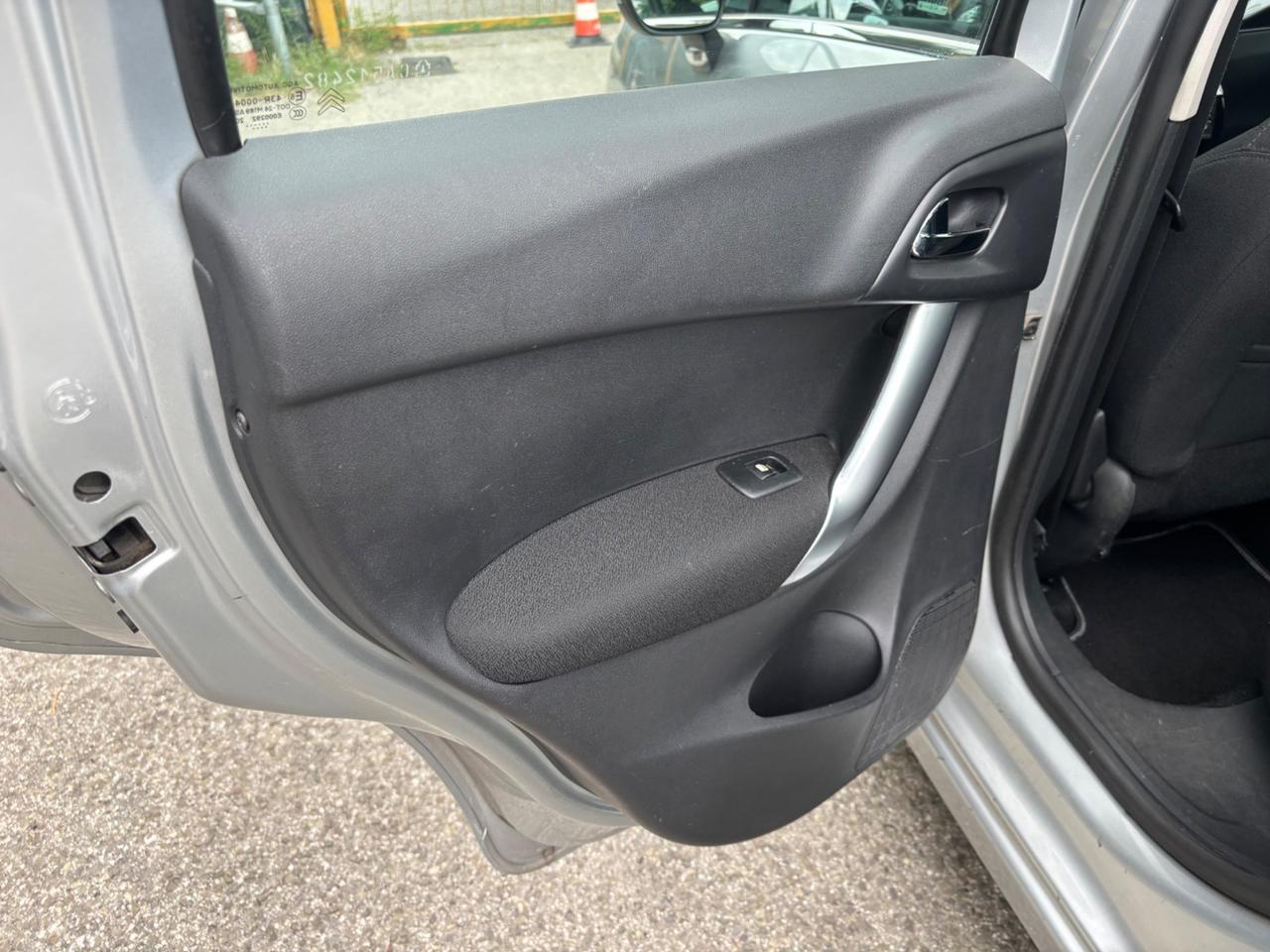 Citroen C3 1.4 HDi 70 Exclusive ok neopatentati