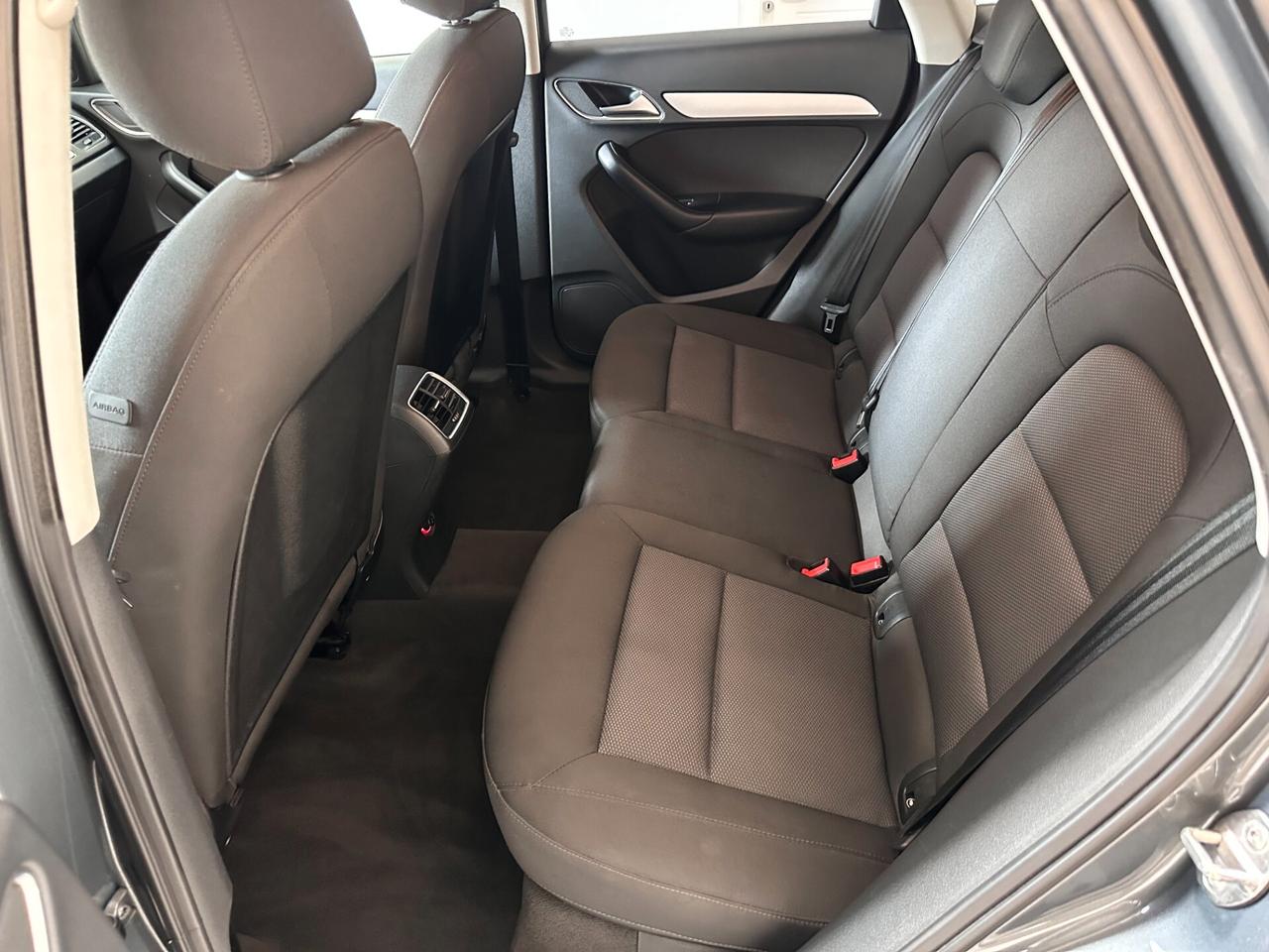Audi Q3 2.0 TDI 150cv - MANUALE - UNICO PROP - NUOVA!!!