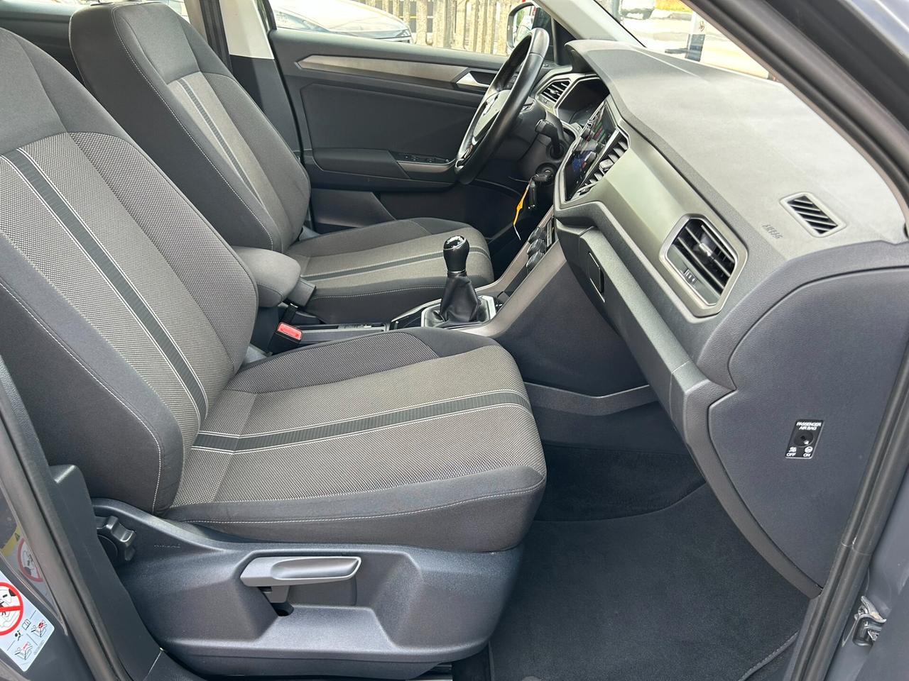 VW T-ROC 2.0 TDI 115CV Business - OK NEOPATENTATI