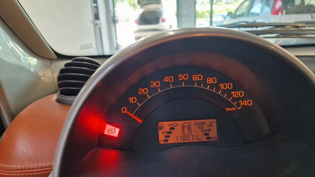 Smart ForTwo 700 coupé passion (45 kW)