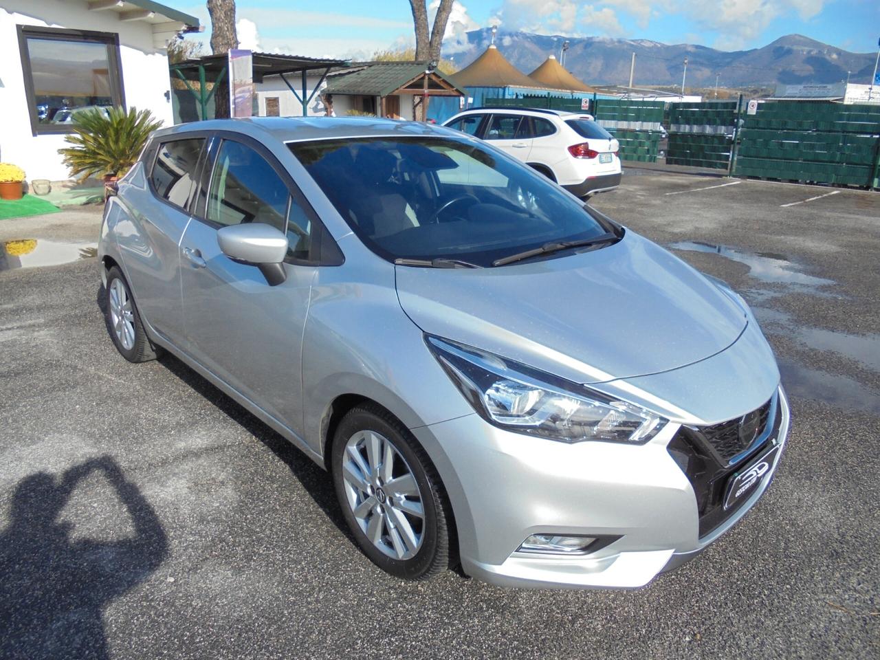 Nissan Micra IG-T 100 AUTOMATICA Xtronic 5 porte N-Connecta