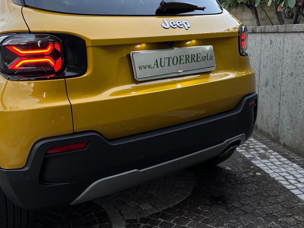 Jeep Avenger 1.2 Turbo 100 CV Summit