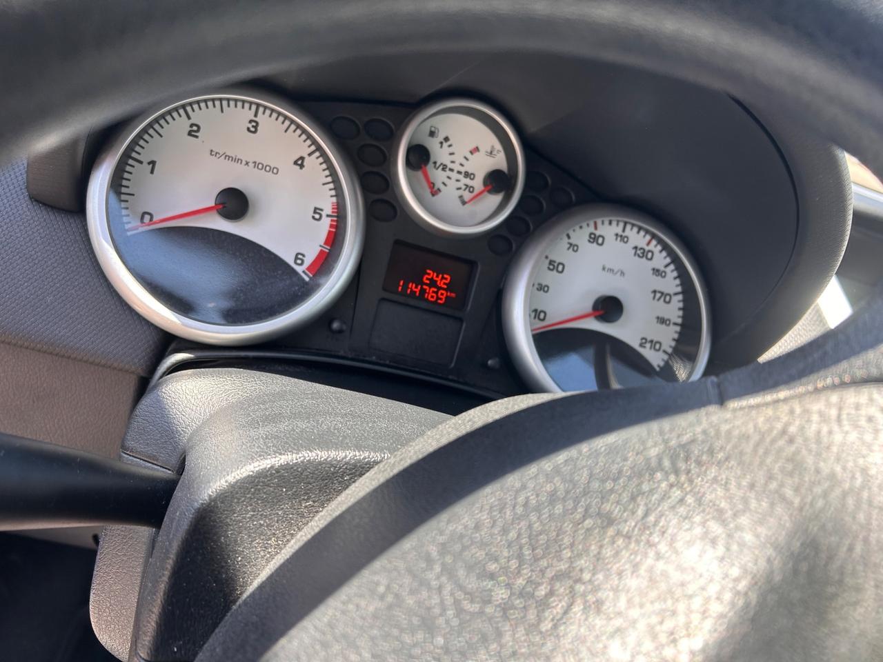 Peugeot 207 1.4 HDi 70CV 3p. Energie