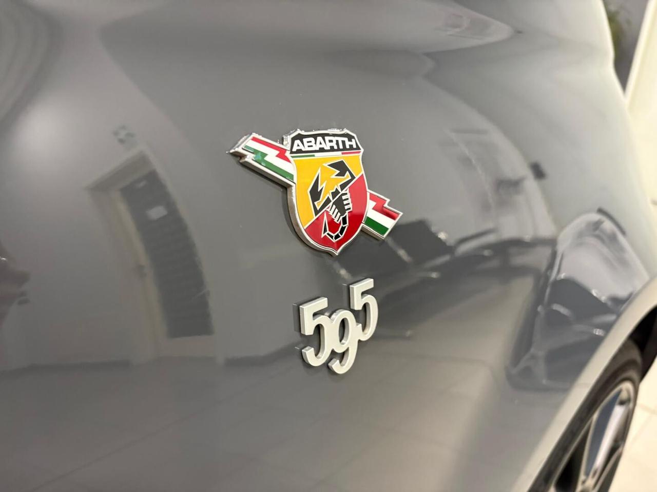 Abarth 595 1.4 t-jet Competizione 180cv
