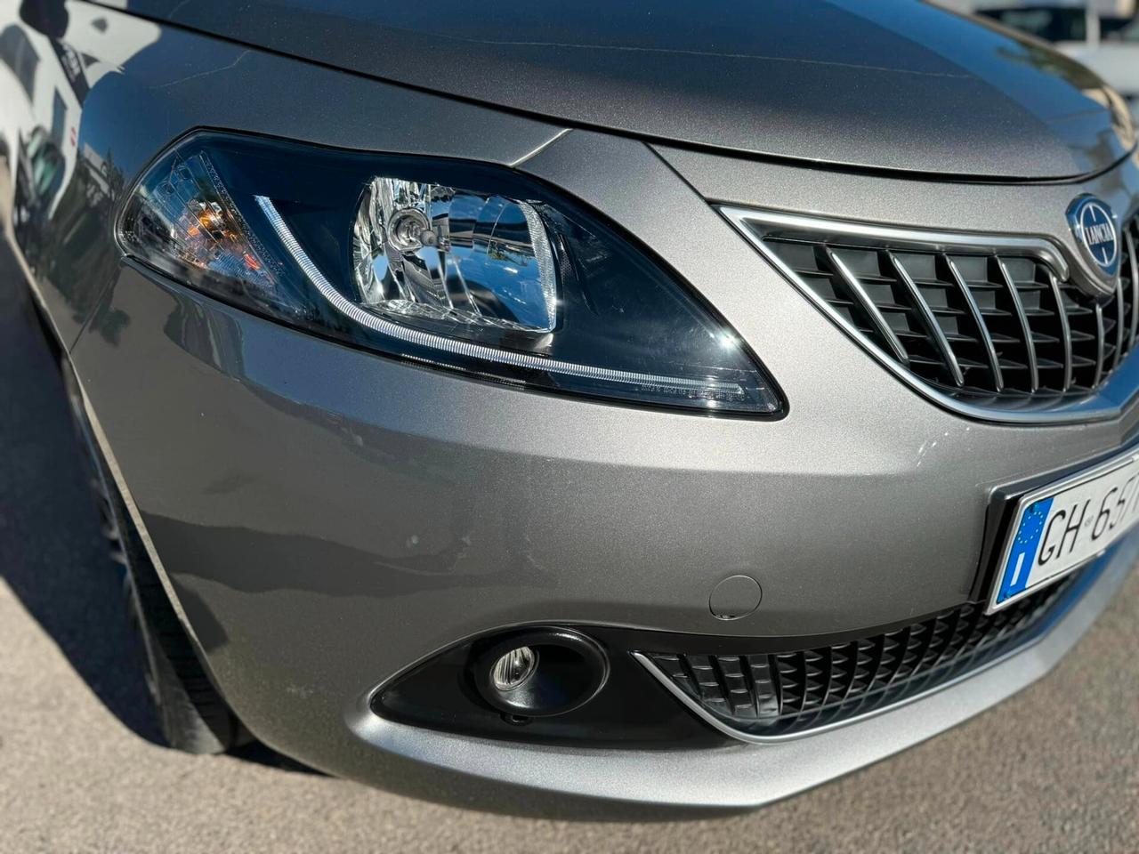 Lancia Ypsilon 1.0 FireFly 5 porte S&S Hybrid Ecochic Gold