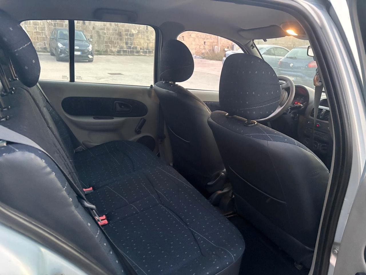 Renault Clio Storia 1.2 5 porte Dynamique