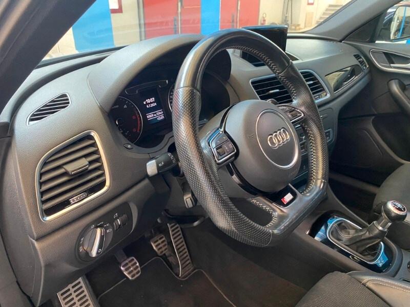 AUDI Q3 Q3 2.0 TDI 120 CV Sport
