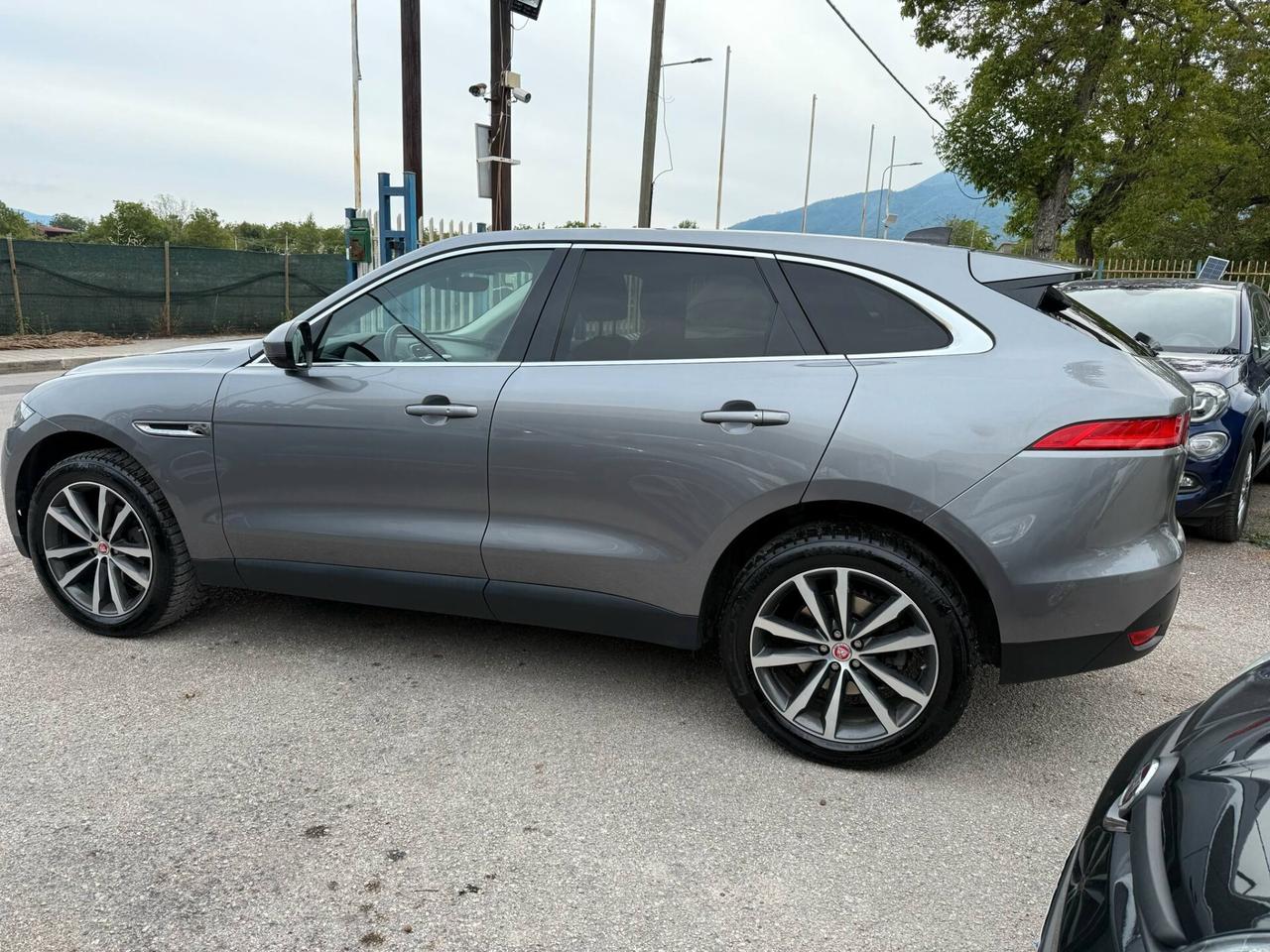 Jaguar F-Pace 2.0 D 180 cv AWD - 2020 - 100 mila km