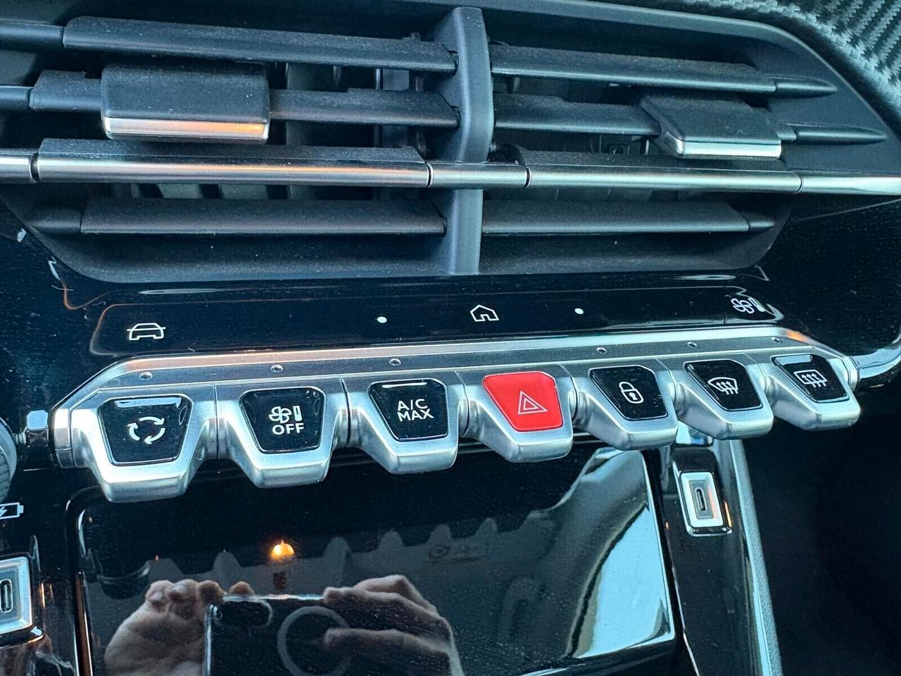 Peugeot 208 ALLURE PureTech 100 5 porte SPOTICAR