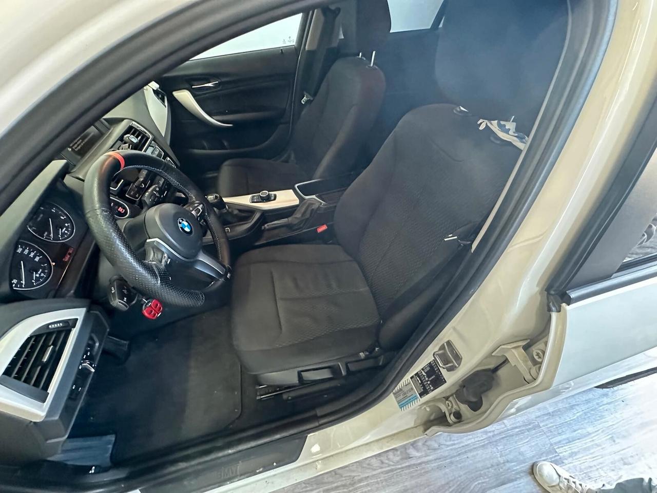 Bmw 114 114d 5p. Sport