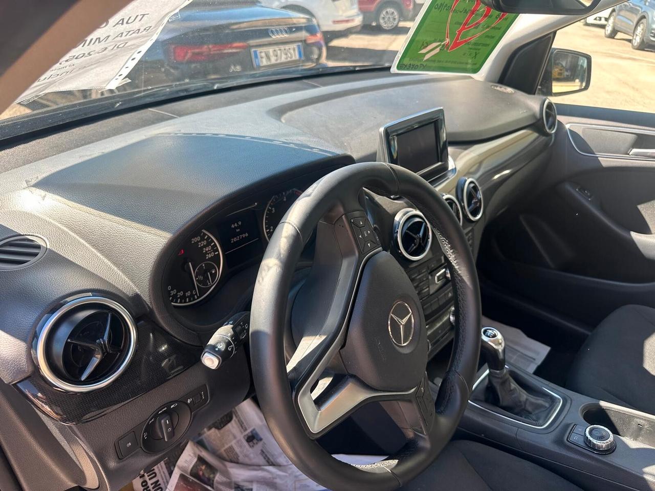 Mercedes-benz B 180 CDI Premium NEOPATENTATI