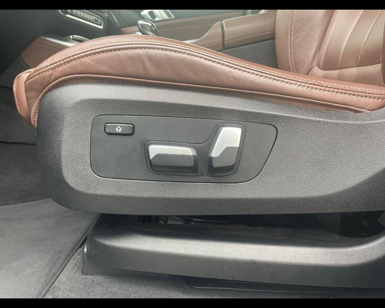 BMW X5 (G05/F95) - X5 xDrive30d 48V Msport