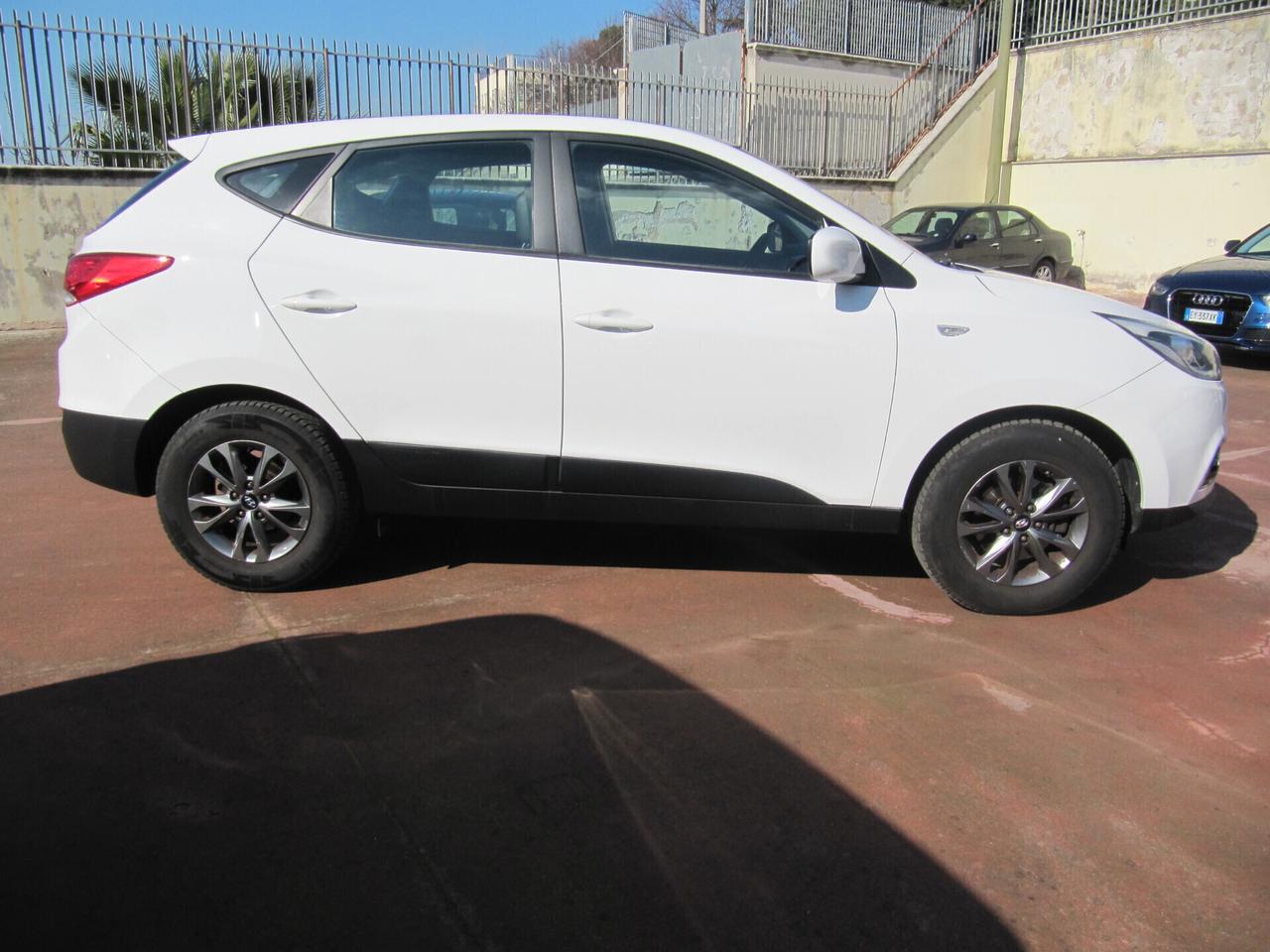 Hyundai iX35 1.7 CRDi 2WD Xpossible - 2014