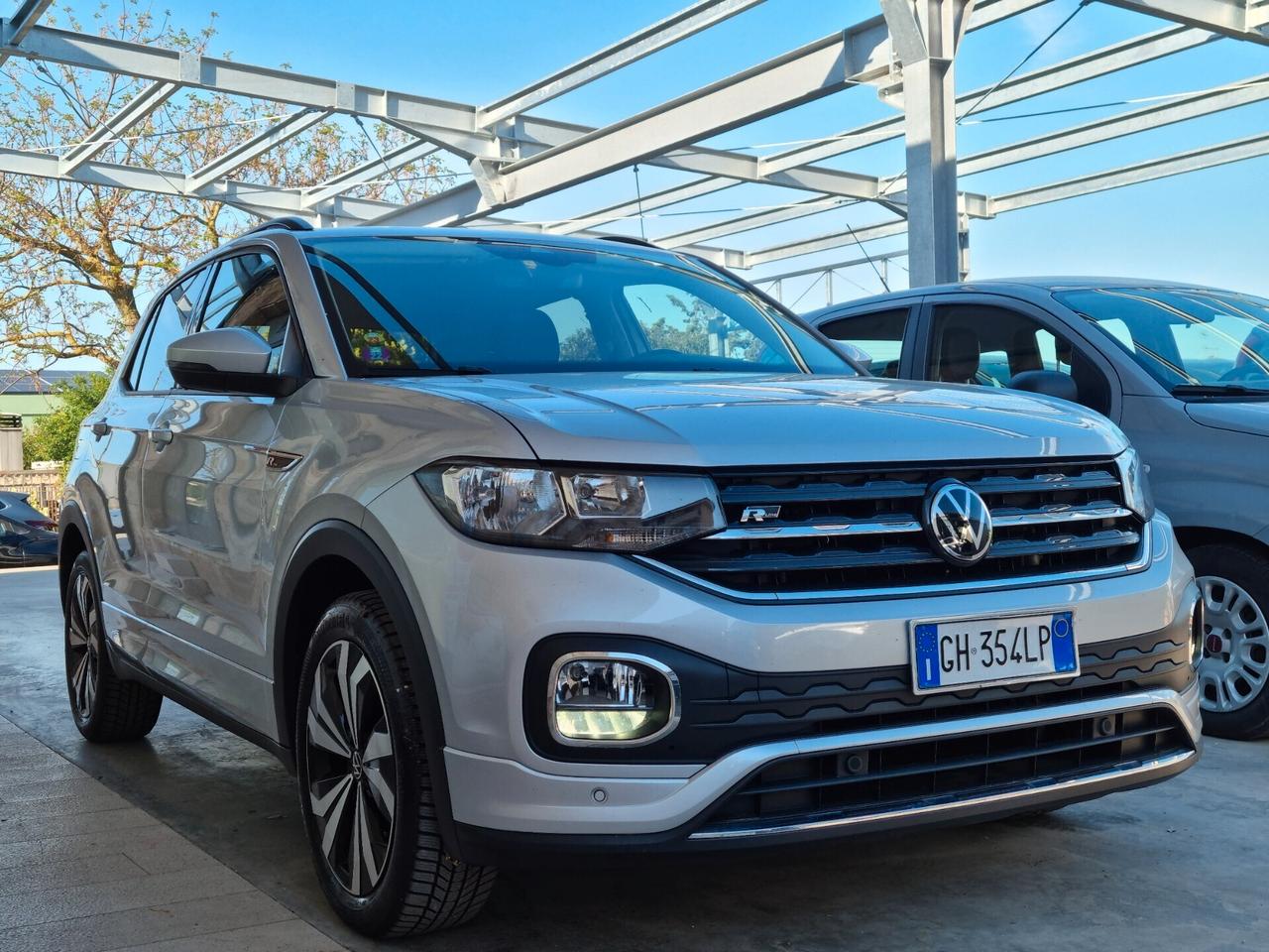 Volkswagen T-Cross 1.0 TSI 110 CV DSG R-LINE