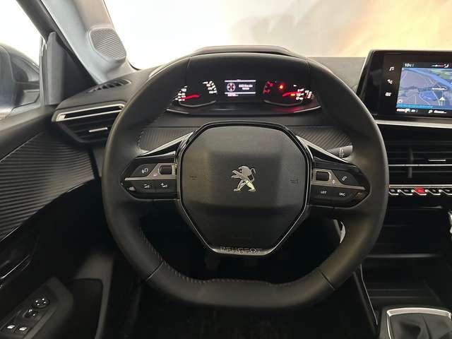 Peugeot 208 1.2 75cv Active Navi + Telecamera