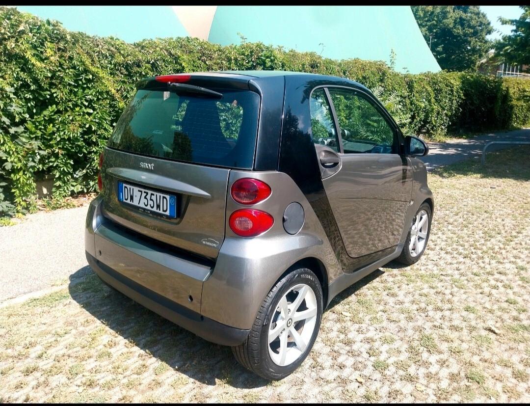 Smart ForTwo 1000 52 kW coupé passion