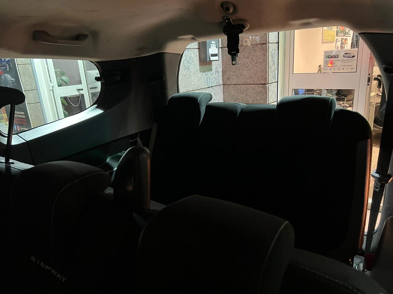 Dacia Lodgy Stepway 1.5 Blue dCi 8V 115CV 7 posti