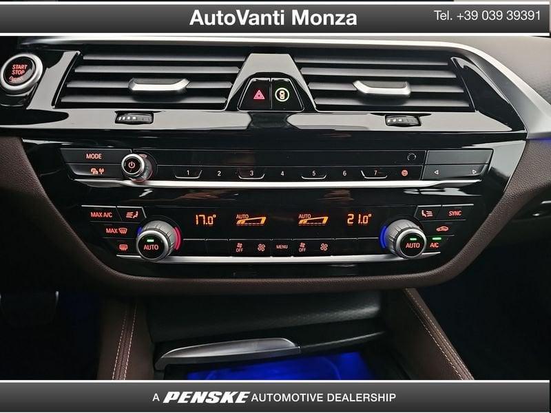 BMW Serie 5 540d 48V xDrive Touring Msport