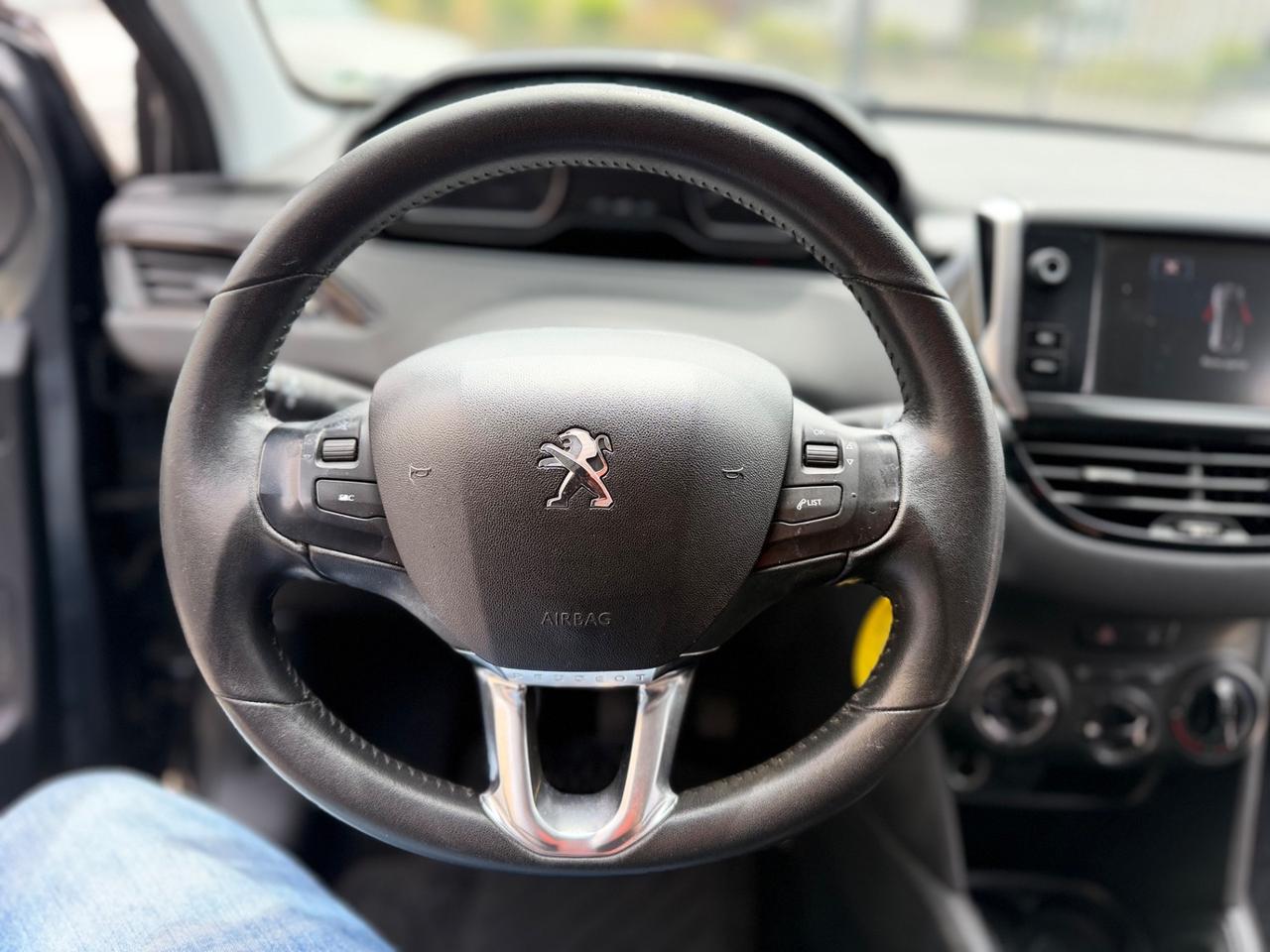 Peugeot 208 1.2 BENZINA 82 CV 5 portE