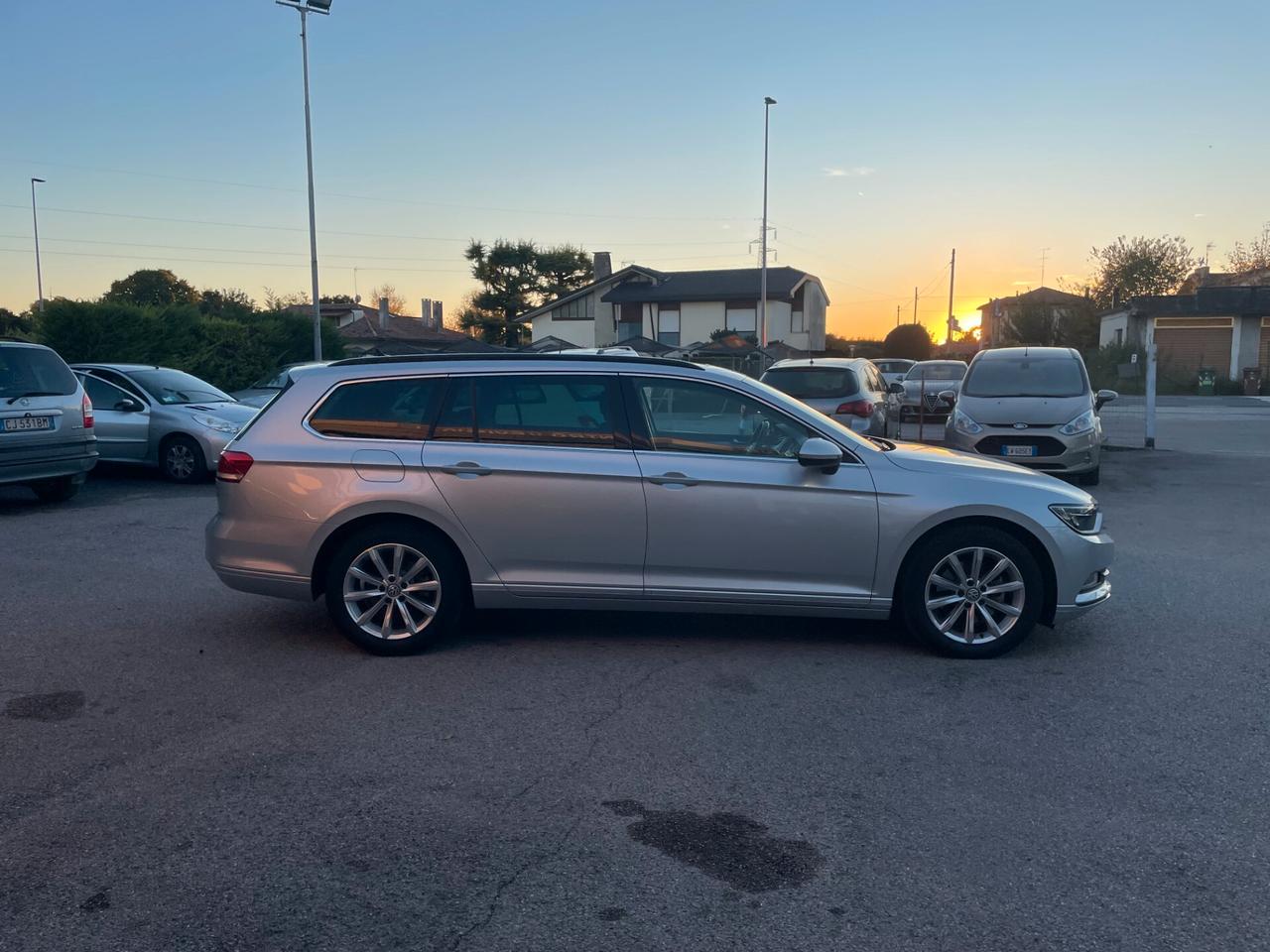 Volkswagen Passat Variant 2.0 TDI 150 Cv Automatico