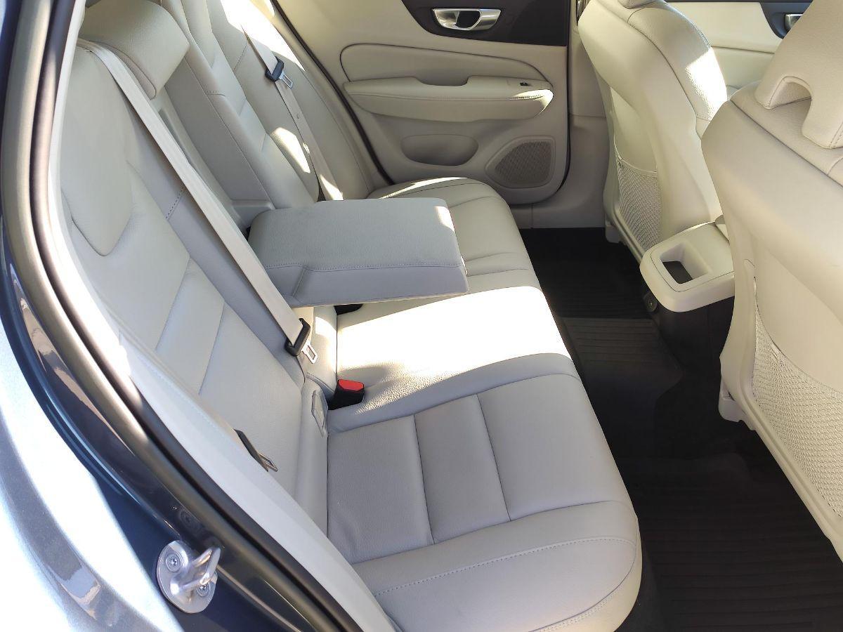 VOLVO - V60 - B4aut. Plus Bright