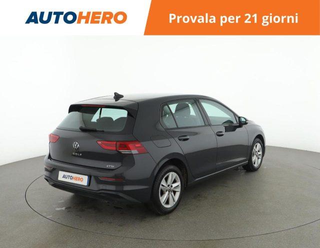 VOLKSWAGEN Golf 1.0 eTSI EVO DSG Life