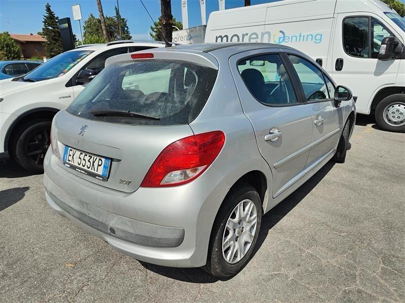 Peugeot 207 1.4 HDi 70CV 5p. Active