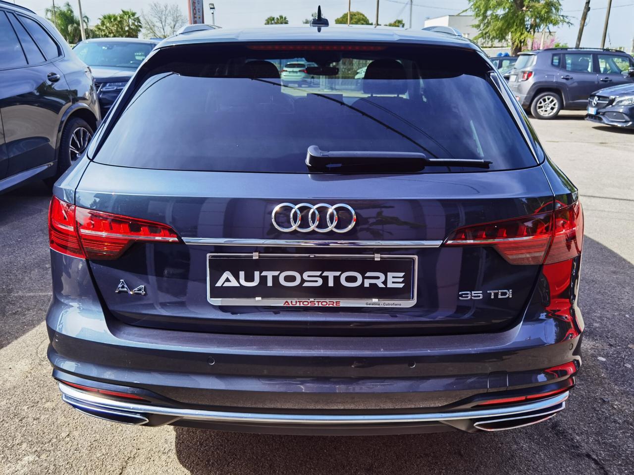 Audi A4 Avant 35 TDI S tronic Business Advanced