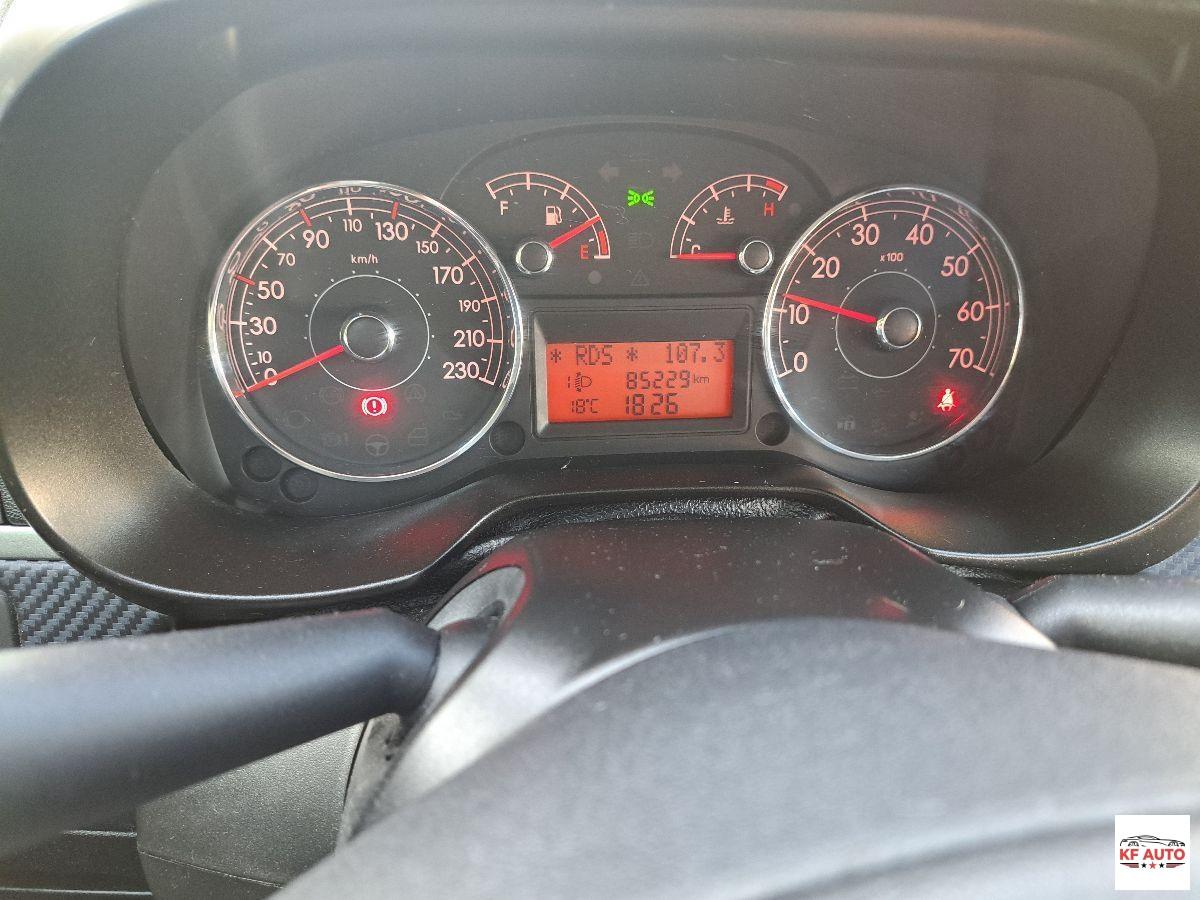 FIAT - Grande Punto Grande 5p 1.4 Dynamic Gpl 77cv