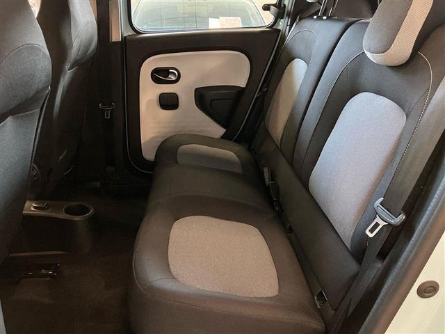 RENAULT Twingo 22kWh Equilibre