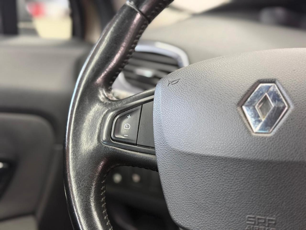Renault Scenic Scénic 1.5 dCi 110CV EDC CAMBIO AUTOMATICO NAVIGATORE BLUETOOTH