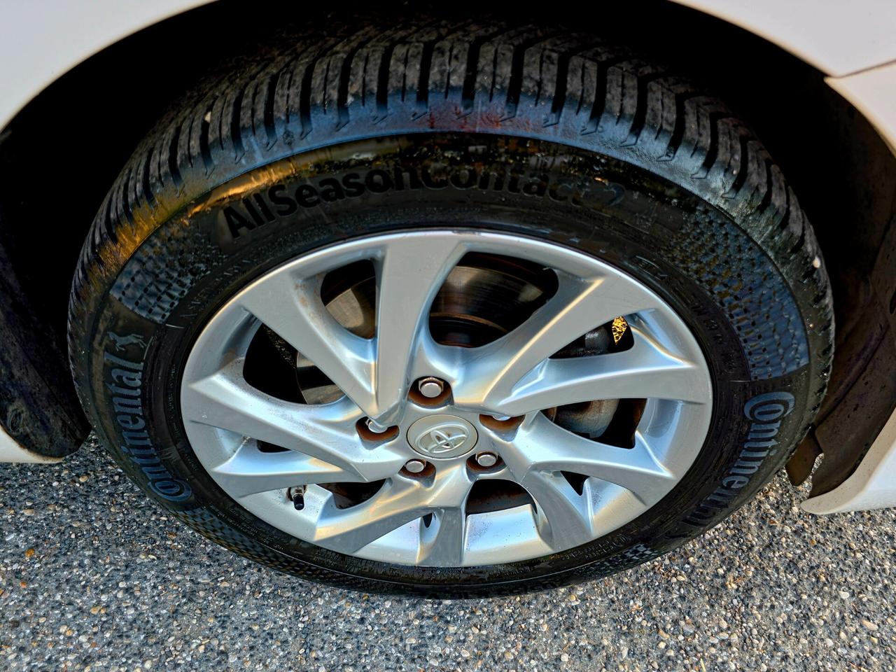 Toyota Auris Touring Sports 1.8 Hybrid Lounge 2016-E6 NEO Automatico