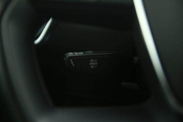 AUDI A6 Avant 40 2.0 TDI S tronic Business Plus