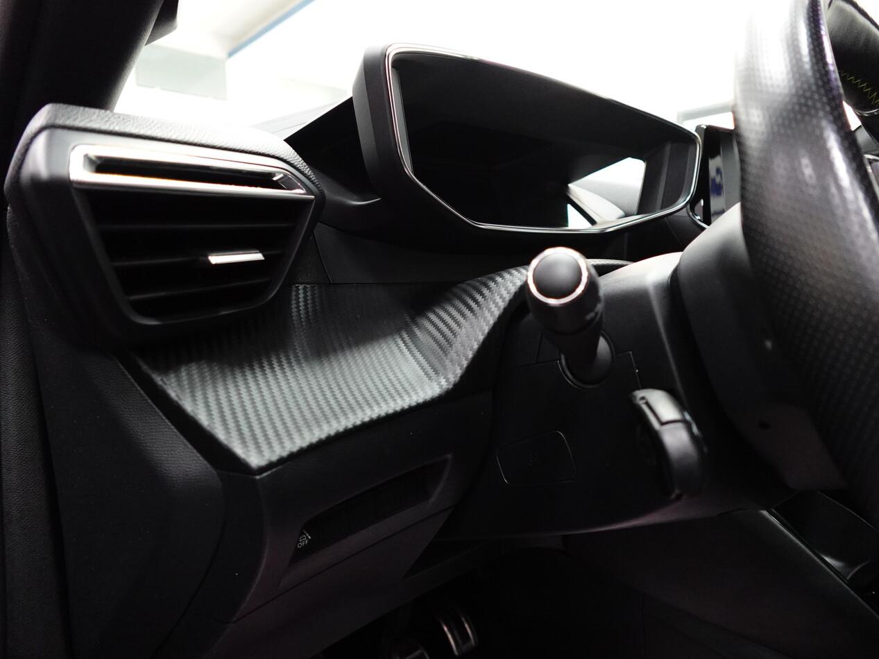 Peugeot 2008 1.2 PureTECH 130 CV GT LINE