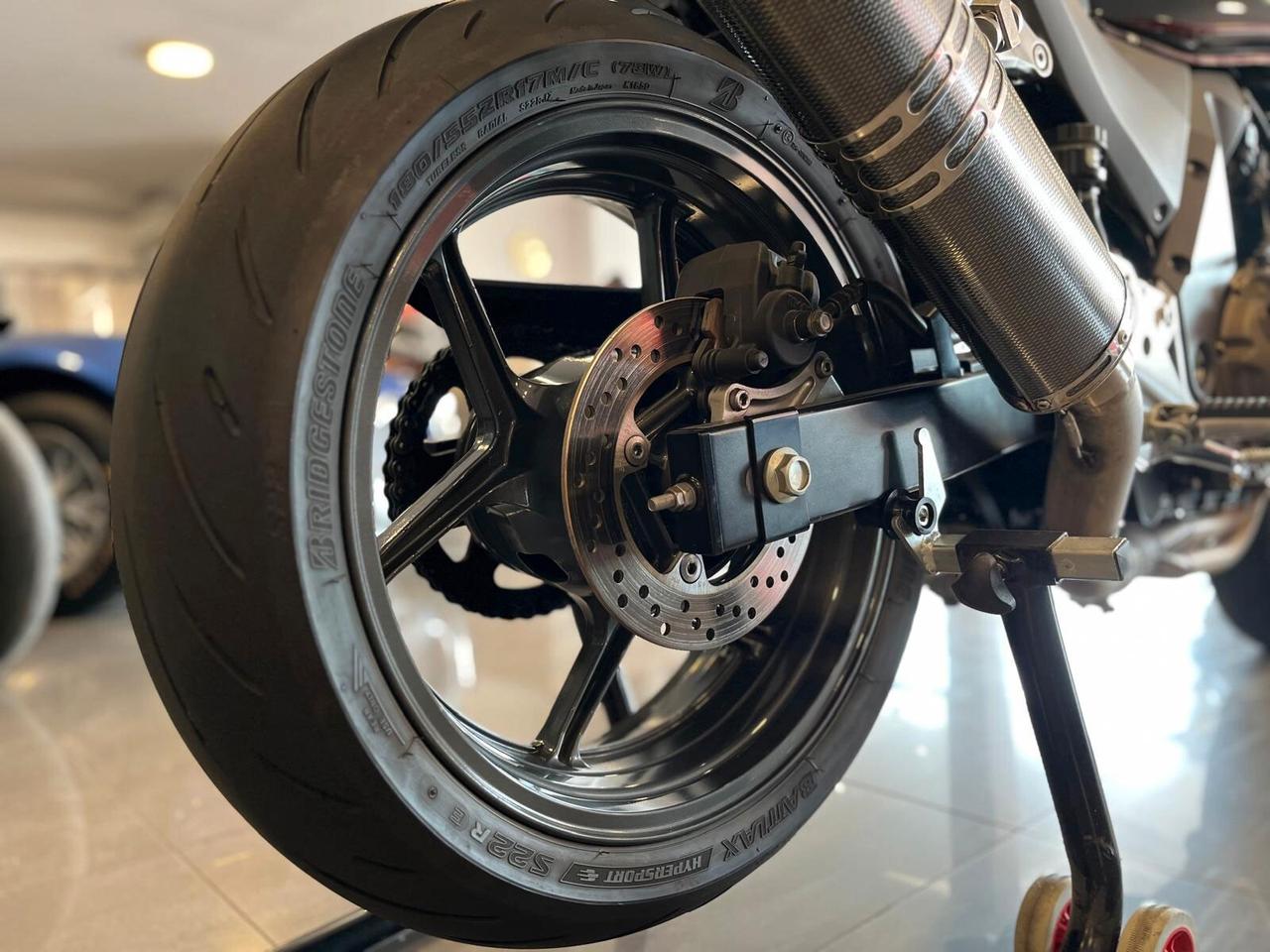 Kawasaki ZR 750